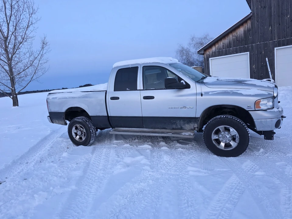 2005 Dodge Ram 3rd Gen - Image 3 of 12