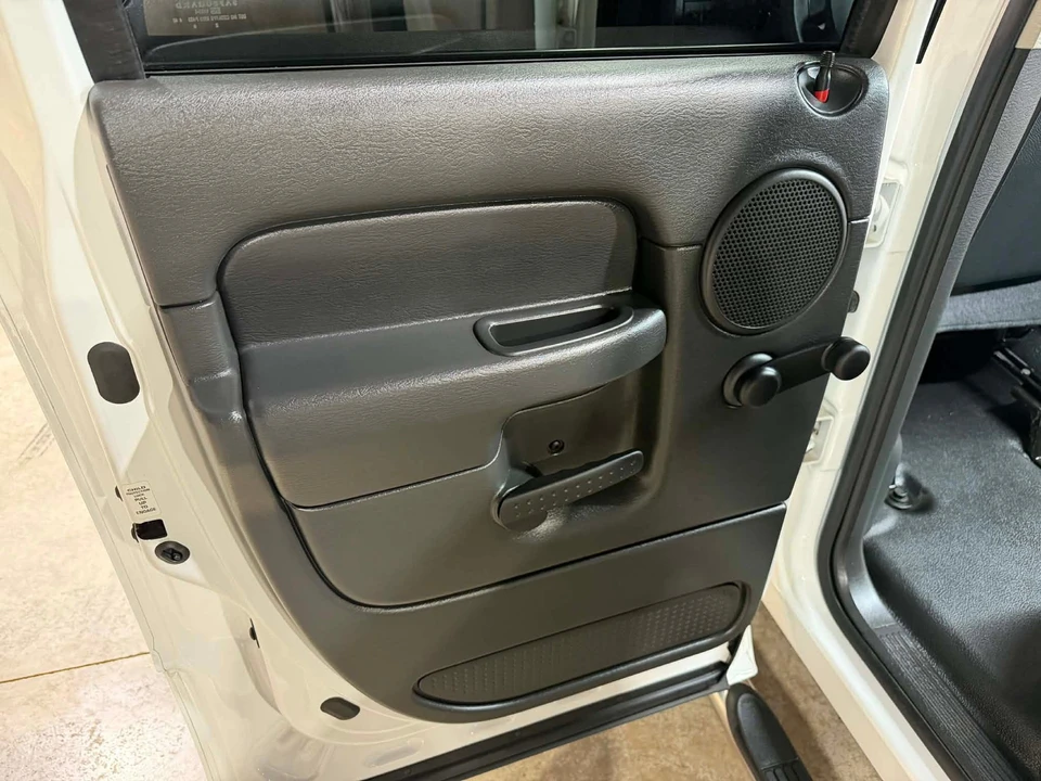 2005 Dodge Ram 3rd Gen - Image 28 of 31