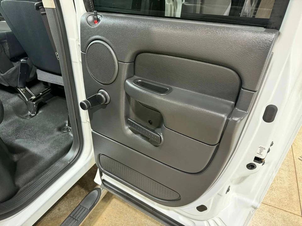 2005 Dodge Ram 3rd Gen - Image 30 of 31