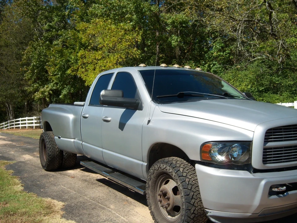 2005 Dodge Ram 3rd Gen - Image 3 of 18