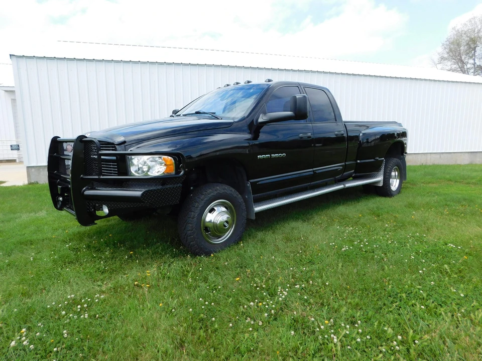2005 Dodge Ram 3rd Gen - Image 2 of 31