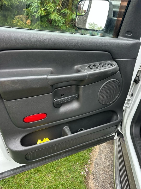 2005 Dodge Ram 3rd Gen - Image 12 of 24