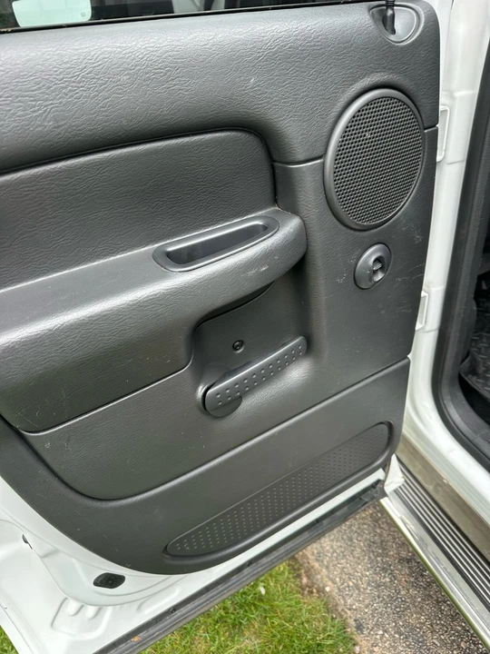2005 Dodge Ram 3rd Gen - Image 14 of 24