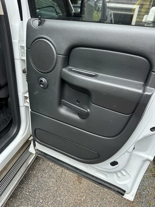 2005 Dodge Ram 3rd Gen - Image 19 of 24