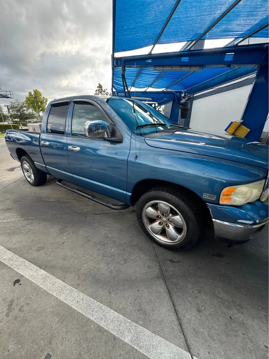 2005 Dodge Ramcharger - Image 4 of 12