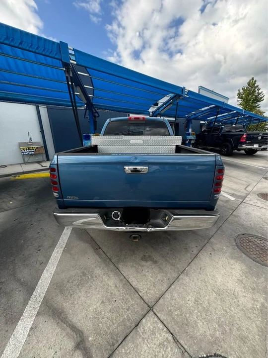 2005 Dodge Ramcharger - Image 10 of 12