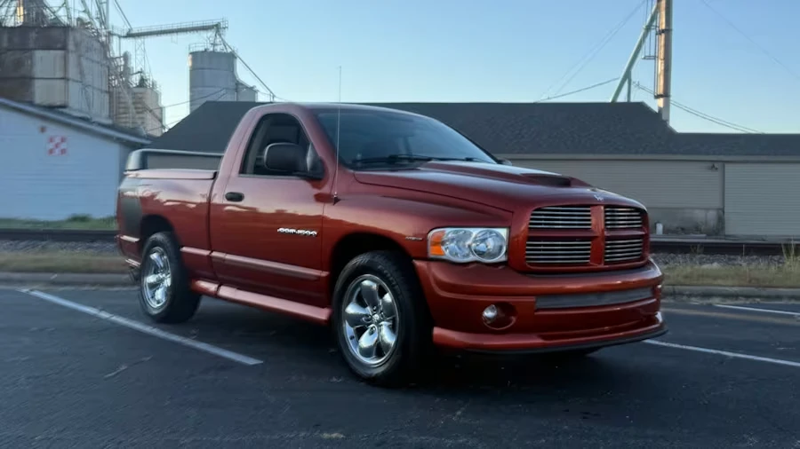2005 Dodge Ram SRT-10 3rd Gen - Image 4 of 12