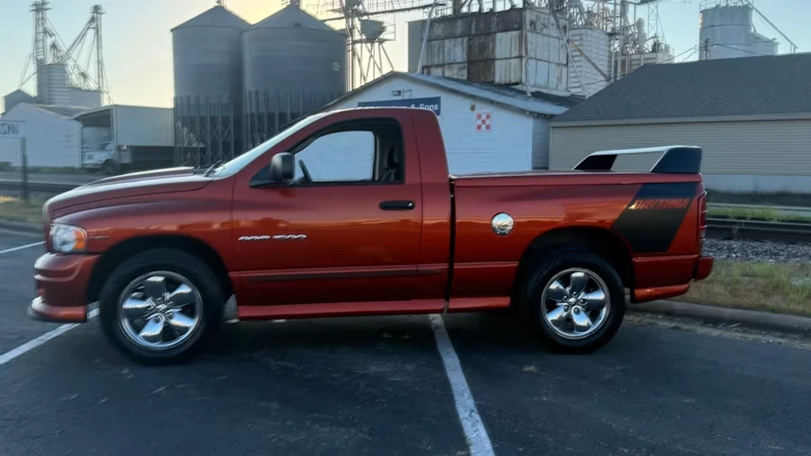 2005 Dodge Ram SRT-10 3rd Gen - Image 7 of 12