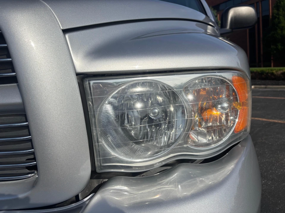2005 Dodge Ram SRT-10 3rd Gen - Image 16 of 31