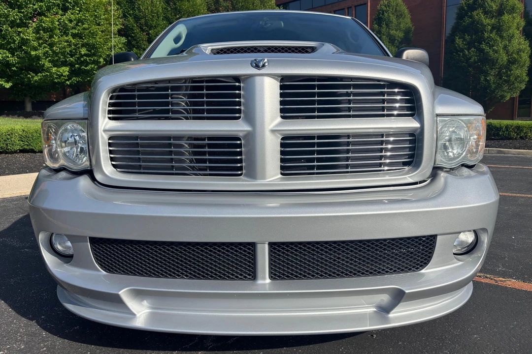 2005 Dodge Ram SRT-10 3rd Gen - Image 2 of 31