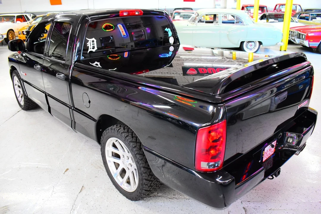 2005 Dodge Ram SRT-10 3rd Gen - Image 17 of 20