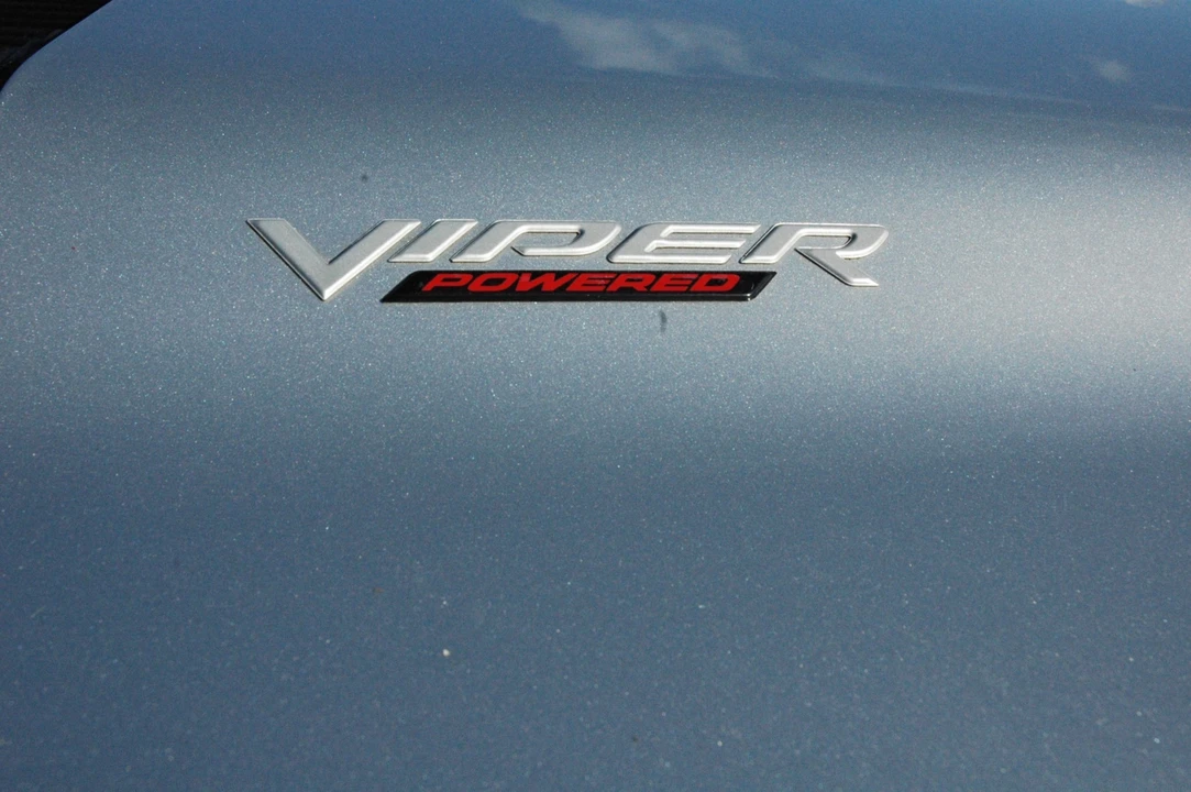2005 Dodge Ram SRT-10 3rd Gen - Image 14 of 31