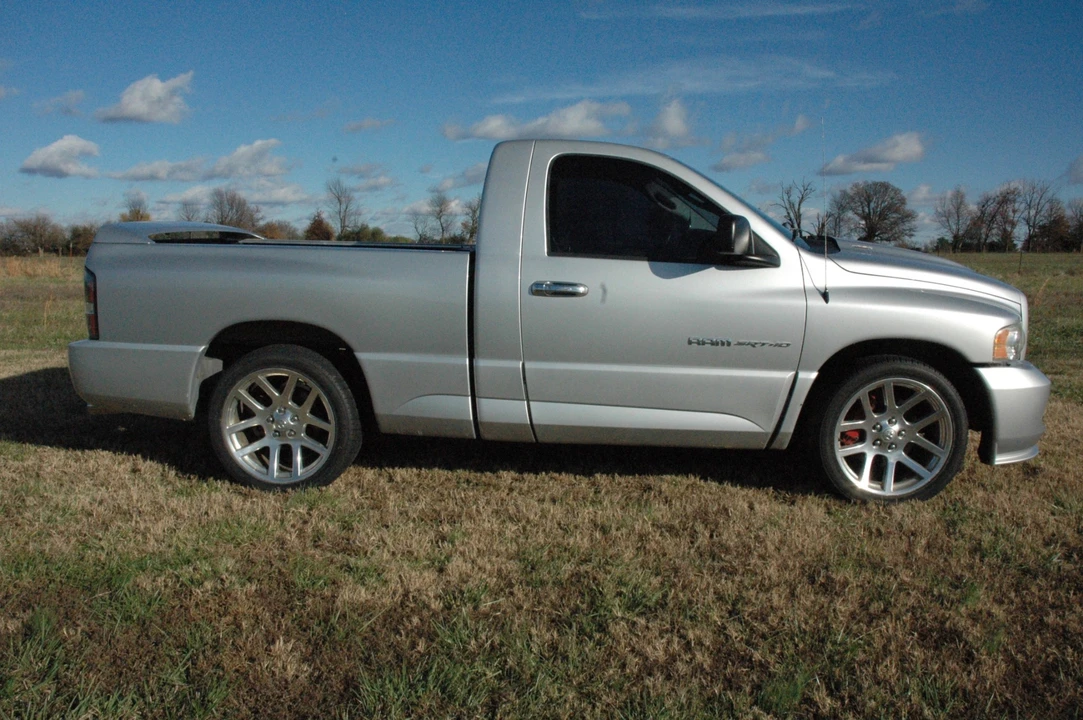 2005 Dodge Ram SRT-10 3rd Gen - Image 7 of 31