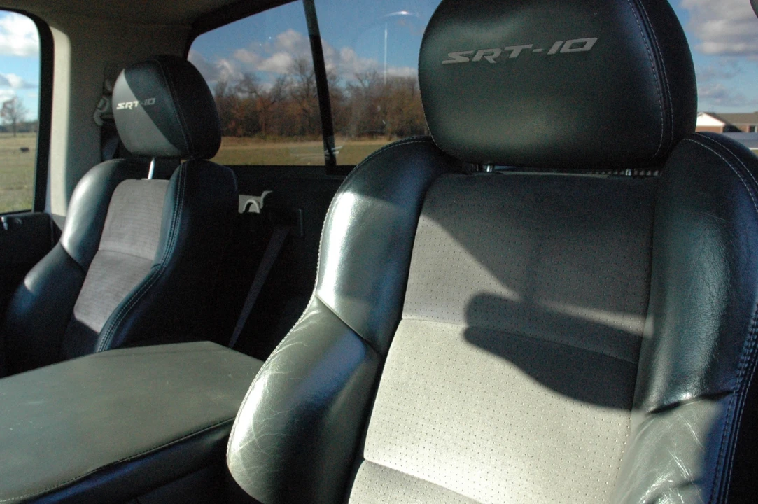 2005 Dodge Ram SRT-10 3rd Gen - Image 16 of 31
