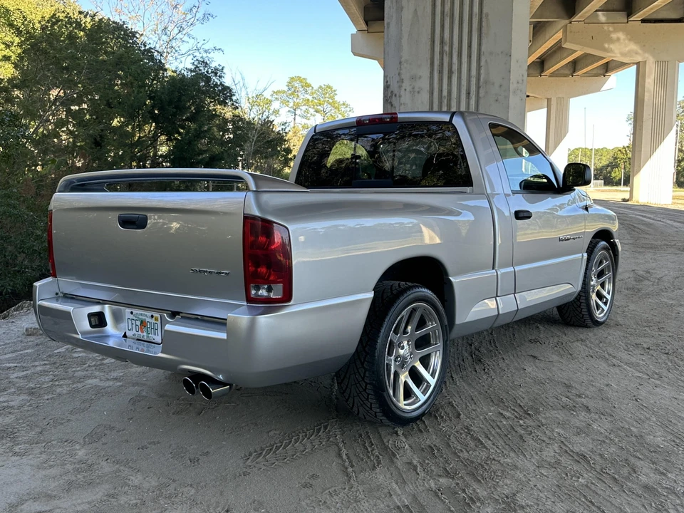 2005 Dodge Ram SRT-10 3rd Gen - Image 15 of 31