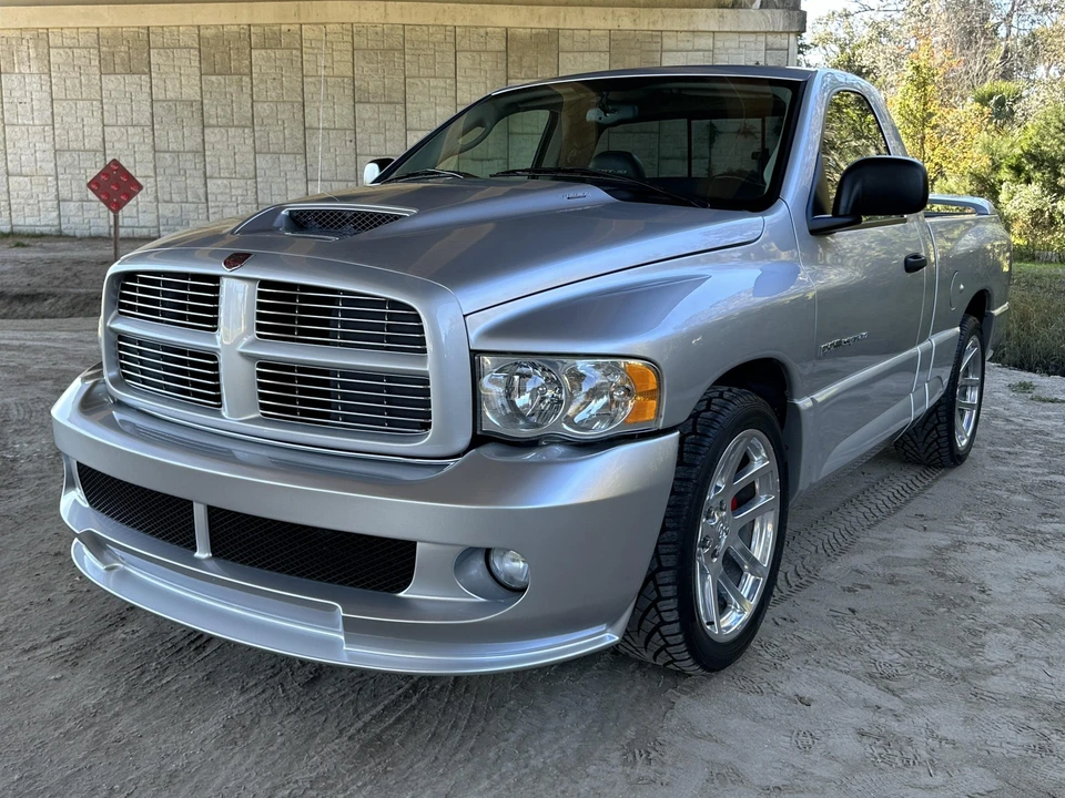 2005 Dodge Ram SRT-10 3rd Gen - Image 4 of 31