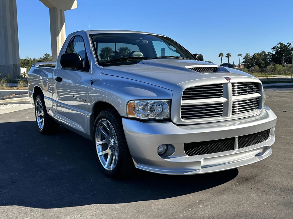 2005 Dodge Ram SRT-10 3rd Gen - Image 23 of 31