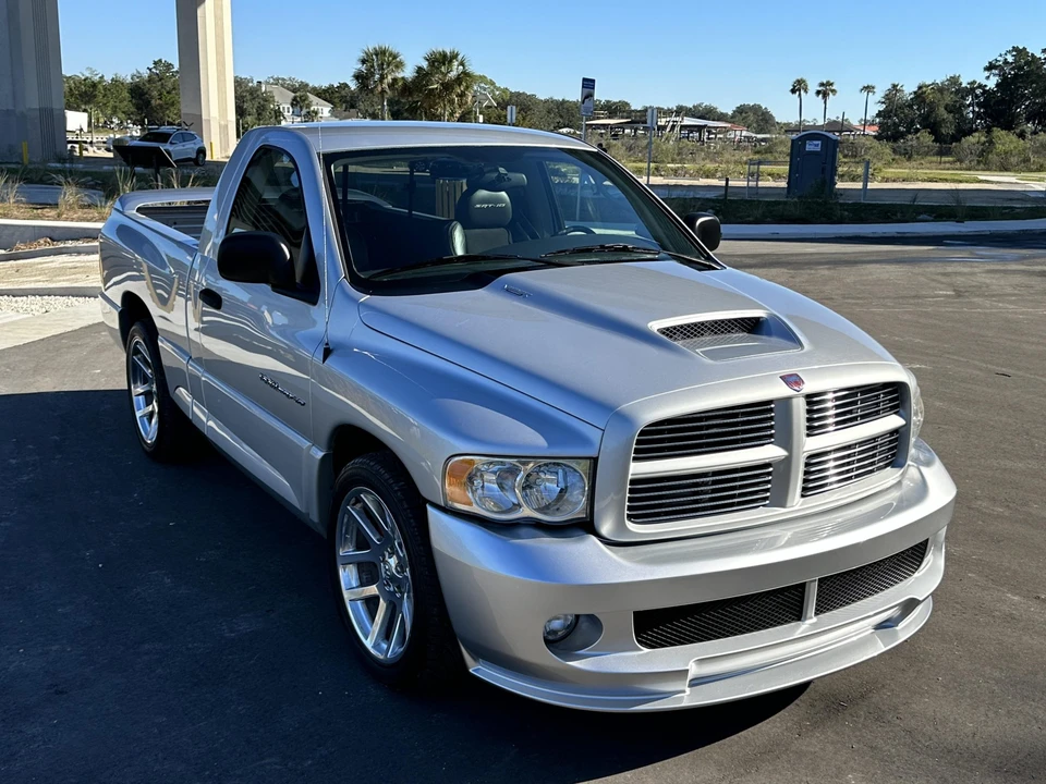 2005 Dodge Ram SRT-10 3rd Gen - Image 22 of 31