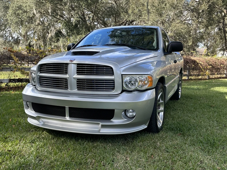 2005 Dodge Ram SRT-10 3rd Gen - Image 25 of 31