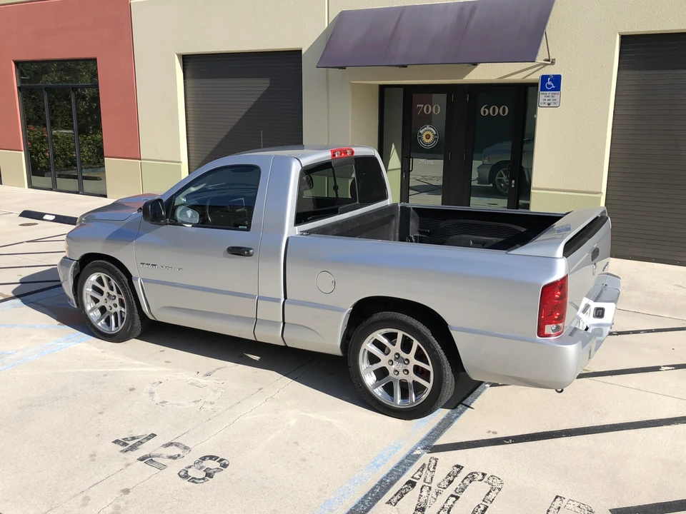 2005 Dodge Ram SRT-10 3rd Gen - Image 27 of 31