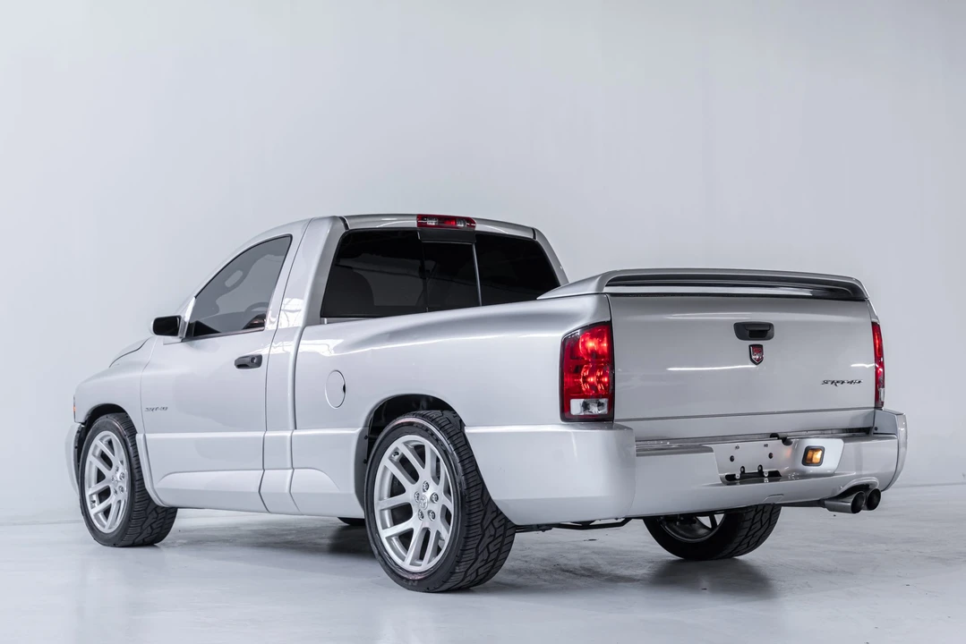 2005 Dodge Ram SRT-10 3rd Gen - Image 11 of 31