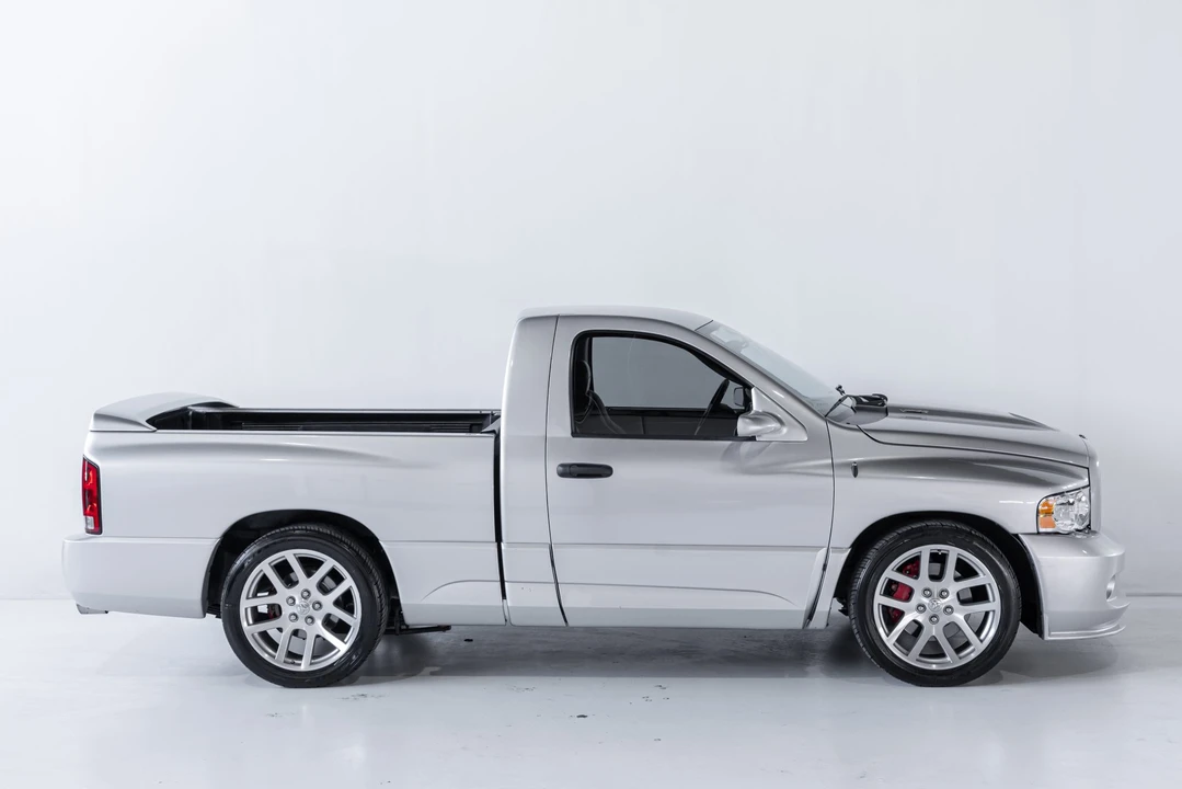 2005 Dodge Ram SRT-10 3rd Gen - Image 26 of 31