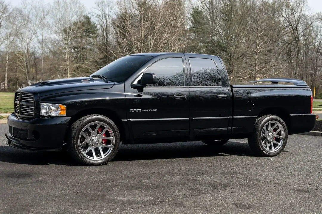 2005 Dodge Ram SRT-10 3rd Gen - Image 17 of 31