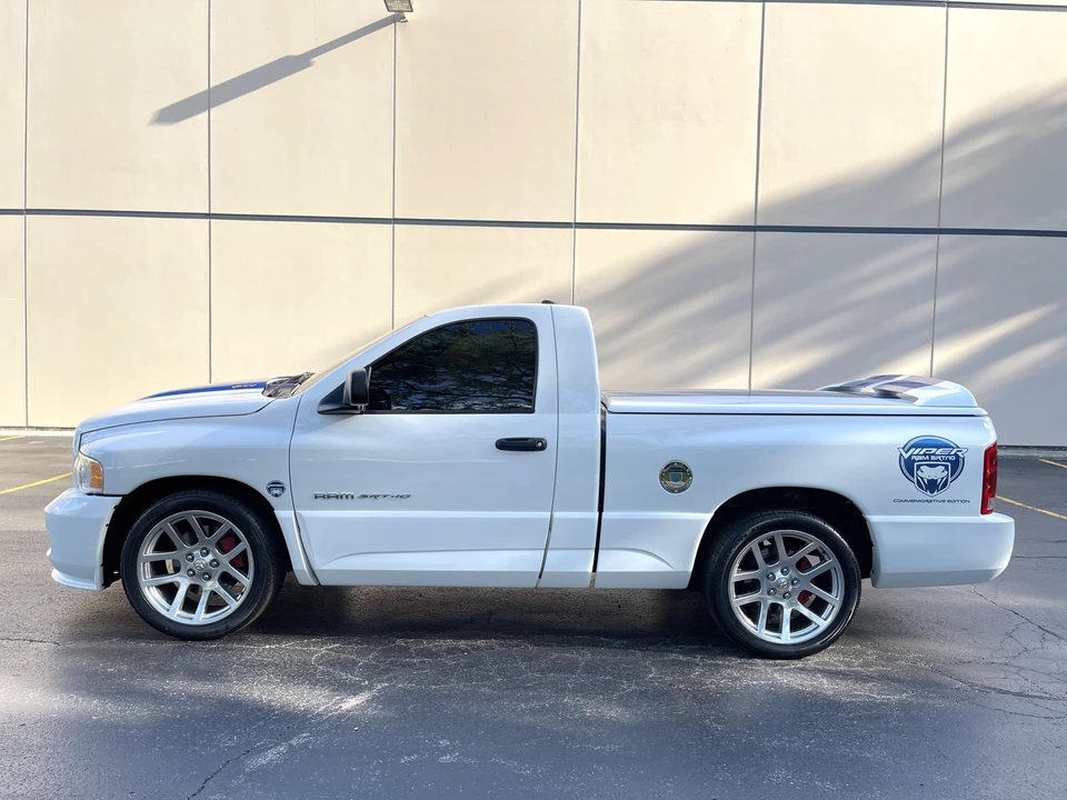 2005 Dodge Ram SRT-10 3rd Gen - Image 10 of 31