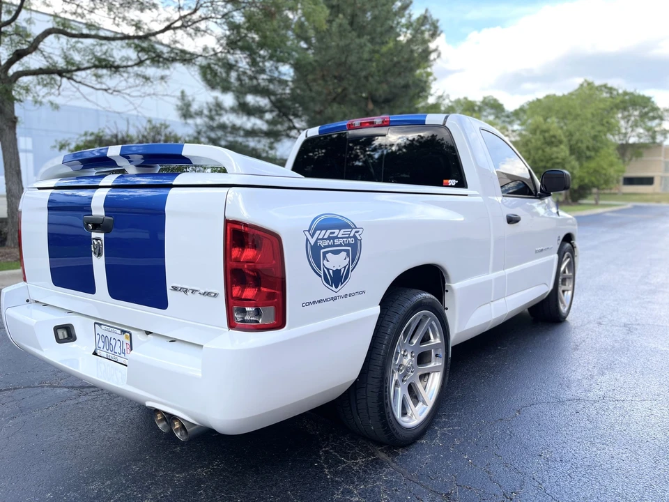 2005 Dodge Ram SRT-10 3rd Gen - Image 5 of 31