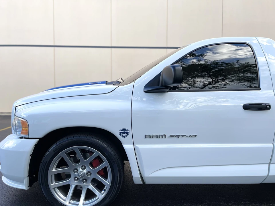 2005 Dodge Ram SRT-10 3rd Gen - Image 18 of 31