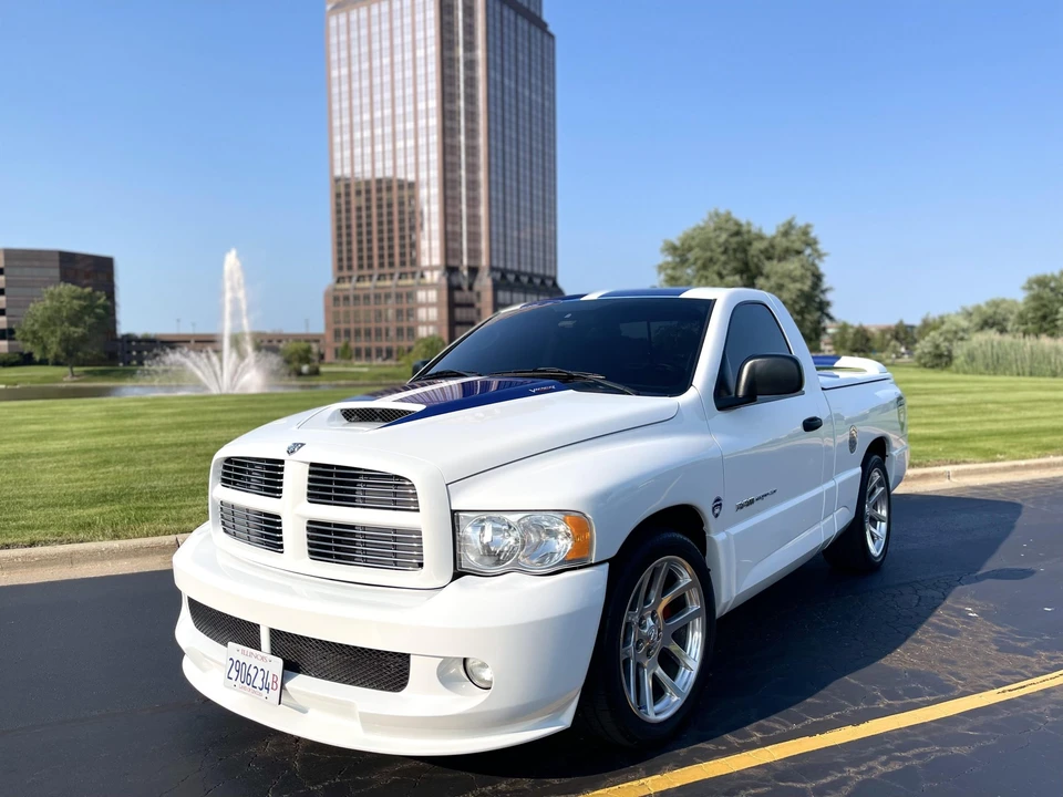 2005 Dodge Ram SRT-10 3rd Gen - Image 11 of 31