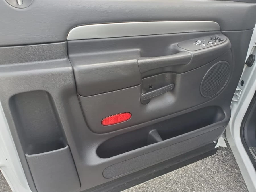 2005 Dodge Ram SRT-10 3rd Gen - Image 8 of 13