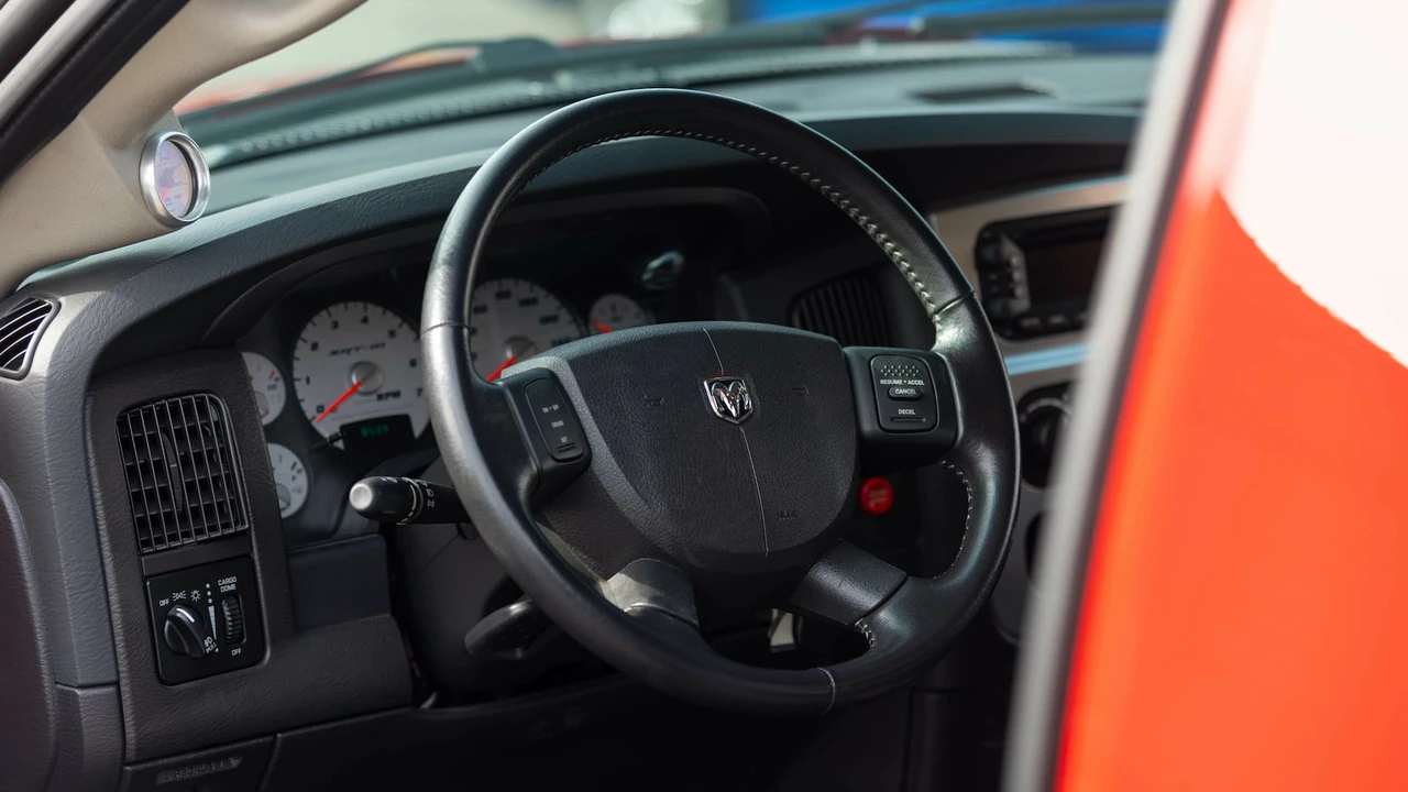 2005 Dodge Ram SRT-10 3rd Gen - Image 10 of 31