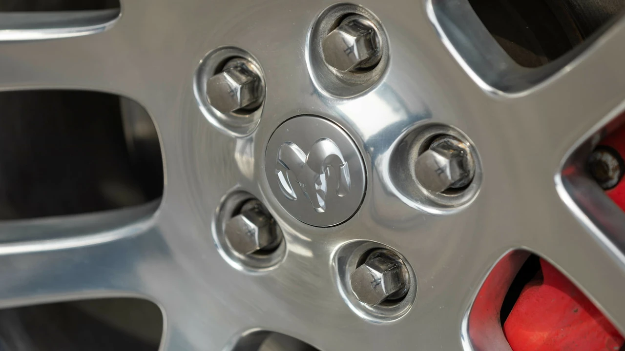 2005 Dodge Ram SRT-10 3rd Gen - Image 19 of 31