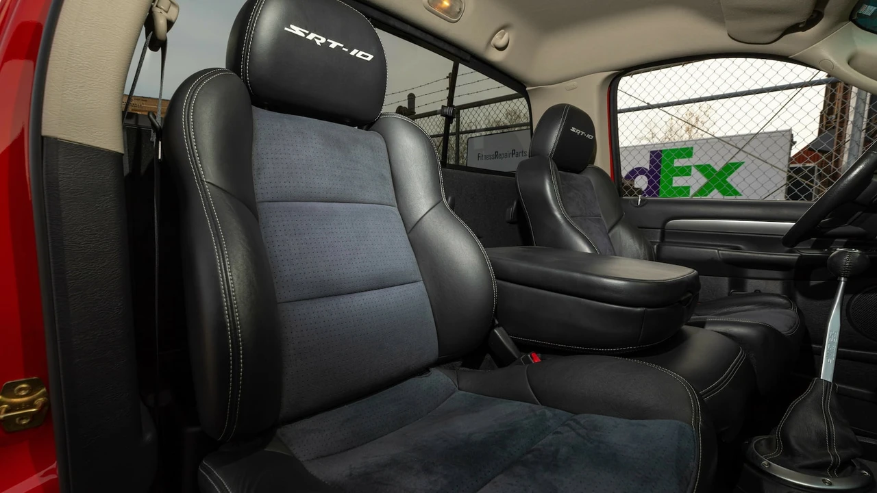 2005 Dodge Ram SRT-10 3rd Gen - Image 20 of 31