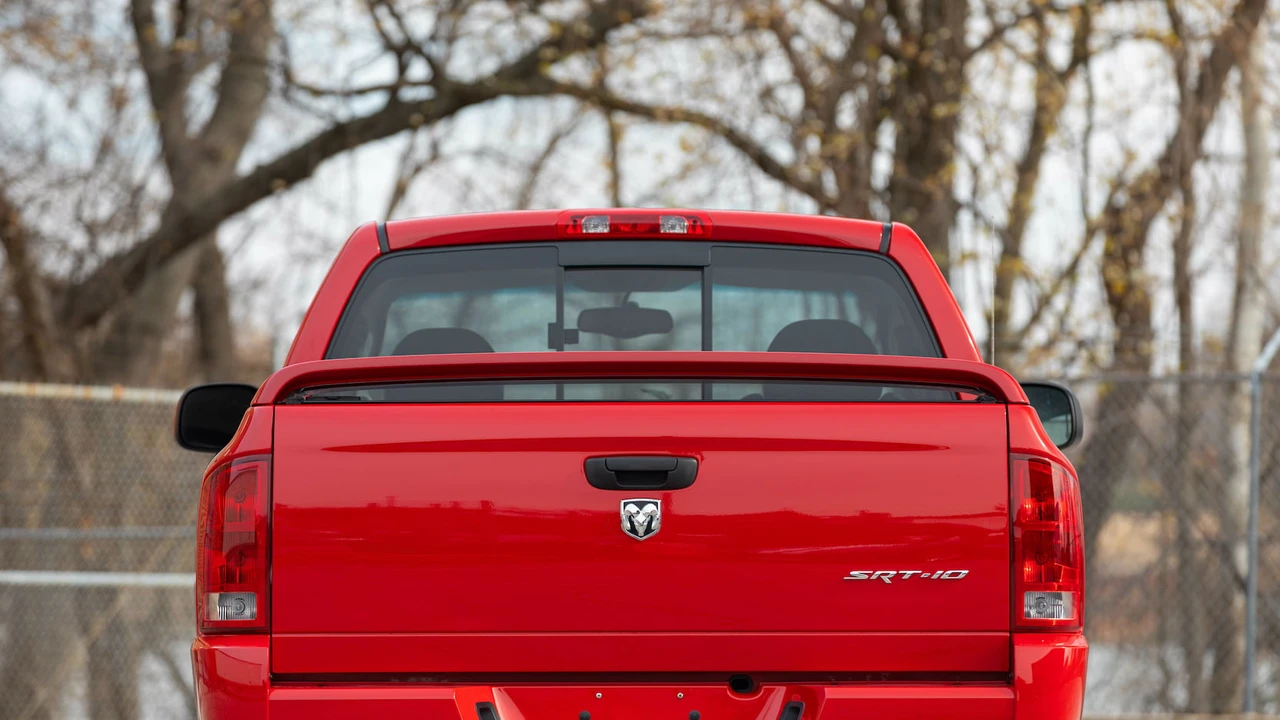 2005 Dodge Ram SRT-10 3rd Gen - Image 21 of 31