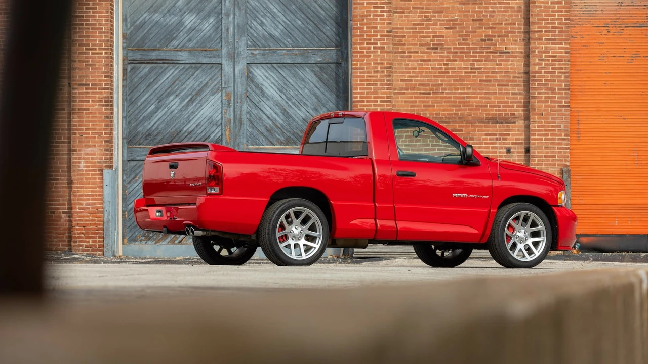 2005 Dodge Ram SRT-10 3rd Gen - Image 3 of 31