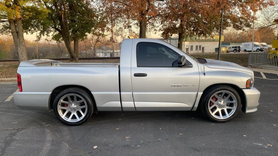2005 Dodge Ram SRT-10 3rd Gen - Image 5 of 19