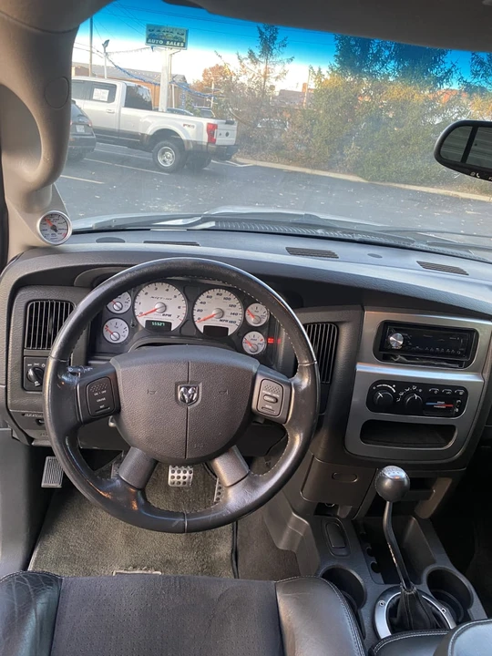 2005 Dodge Ram SRT-10 3rd Gen - Image 12 of 19