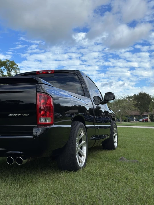 2005 Dodge Ram SRT-10 3rd Gen - Image 5 of 13