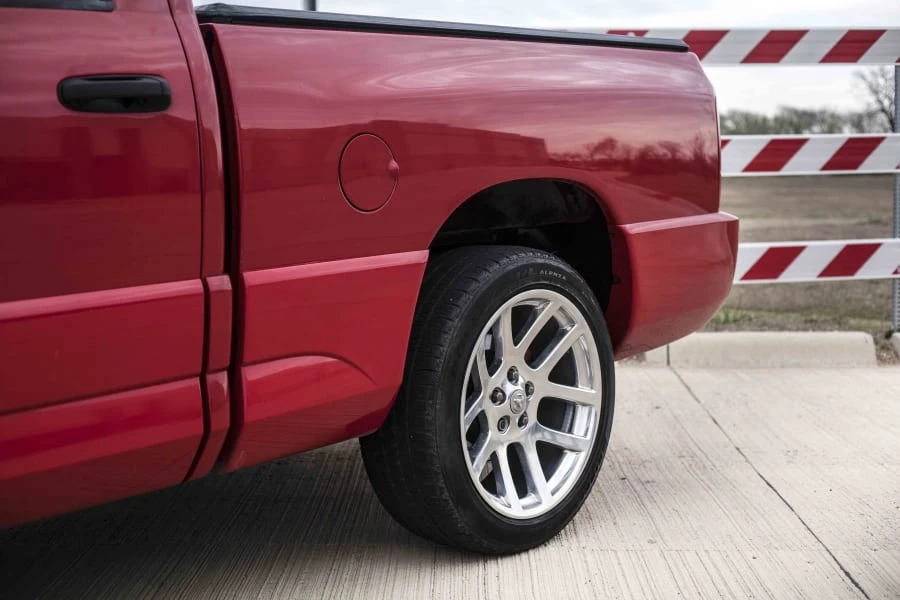 2005 Dodge Ram SRT-10 3rd Gen - Image 4 of 14