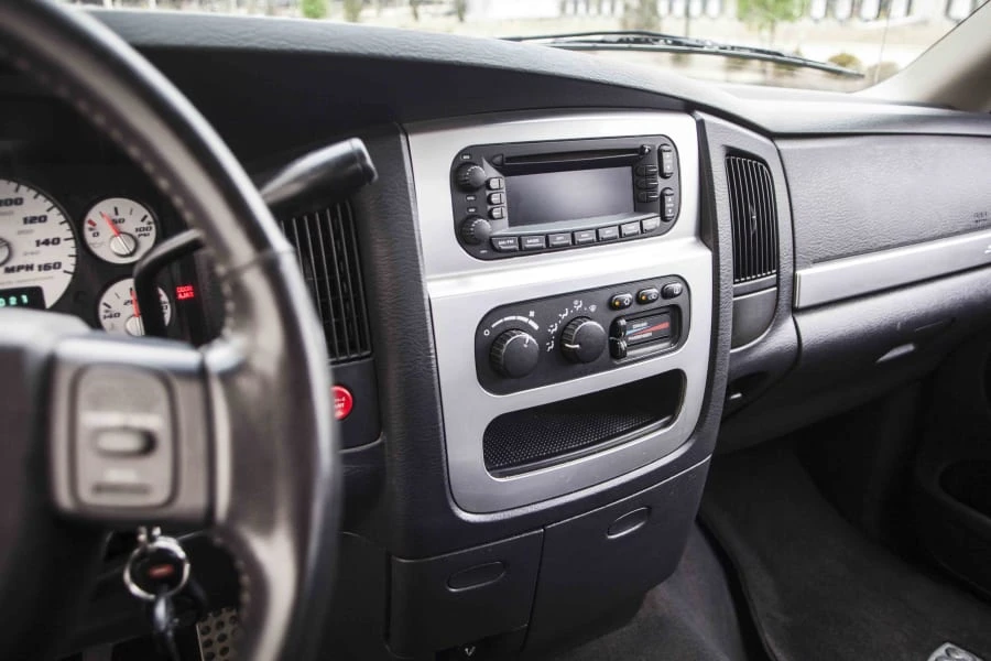 2005 Dodge Ram SRT-10 3rd Gen - Image 9 of 14
