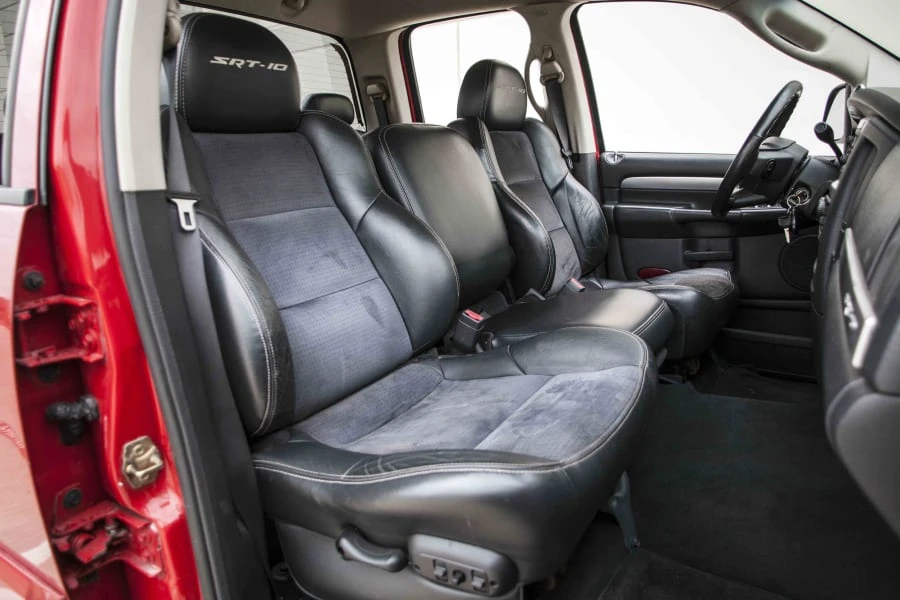 2005 Dodge Ram SRT-10 3rd Gen - Image 13 of 14
