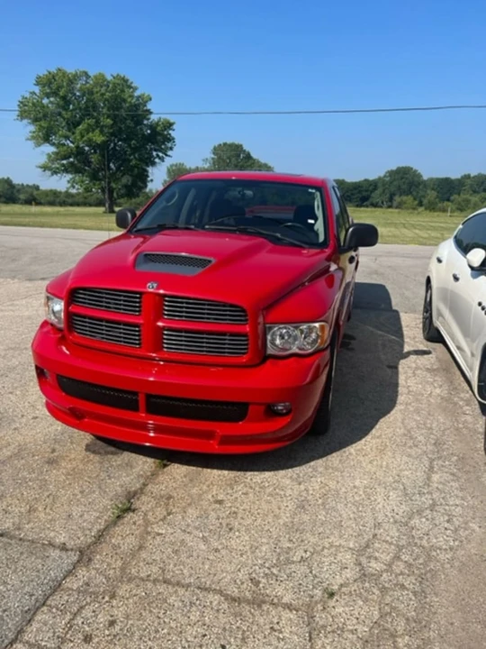 2005 Dodge Ram SRT-10 3rd Gen - Image 4 of 12