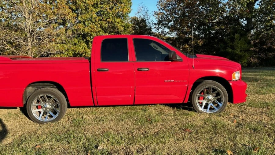 2005 Dodge Ram SRT-10 3rd Gen - Image 2 of 17
