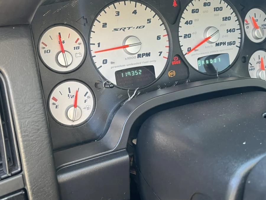 2005 Dodge Ram SRT-10 3rd Gen - Image 9 of 17