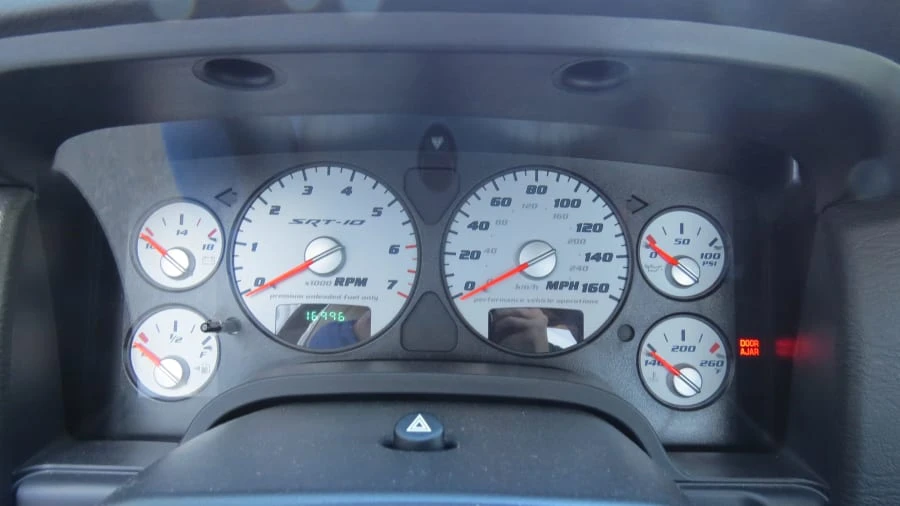 2005 Dodge Ram SRT-10 3rd Gen - Image 8 of 11