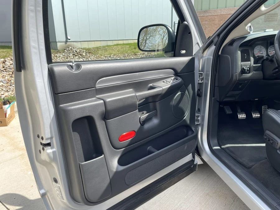 2005 Dodge Ram SRT-10 3rd Gen - Image 12 of 22
