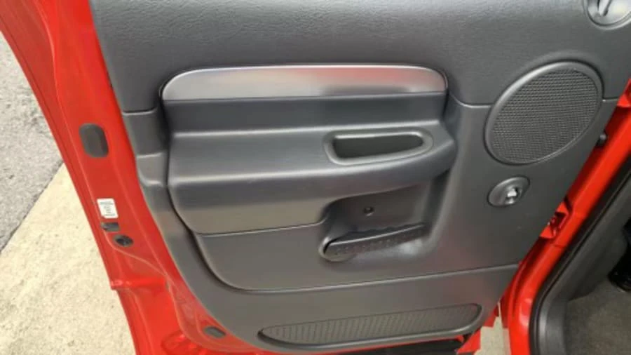 2005 Dodge Ram SRT-10 3rd Gen - Image 9 of 13