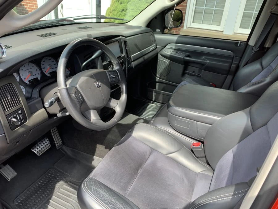 2005 Dodge Ram SRT-10 3rd Gen - Image 4 of 10